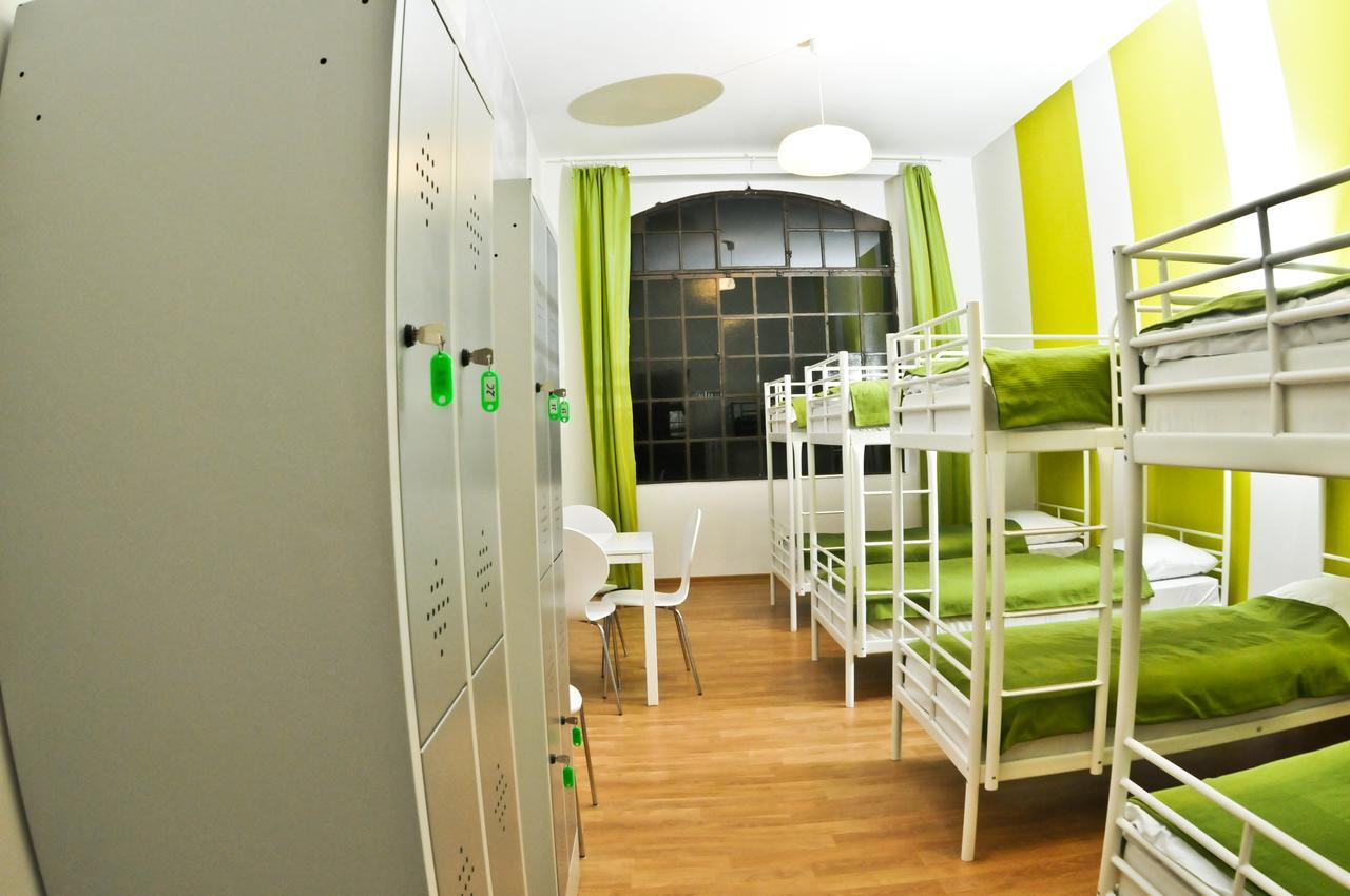 Big City Hostel Breslavia Exterior foto