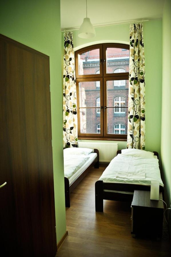 Big City Hostel Breslavia Habitación foto